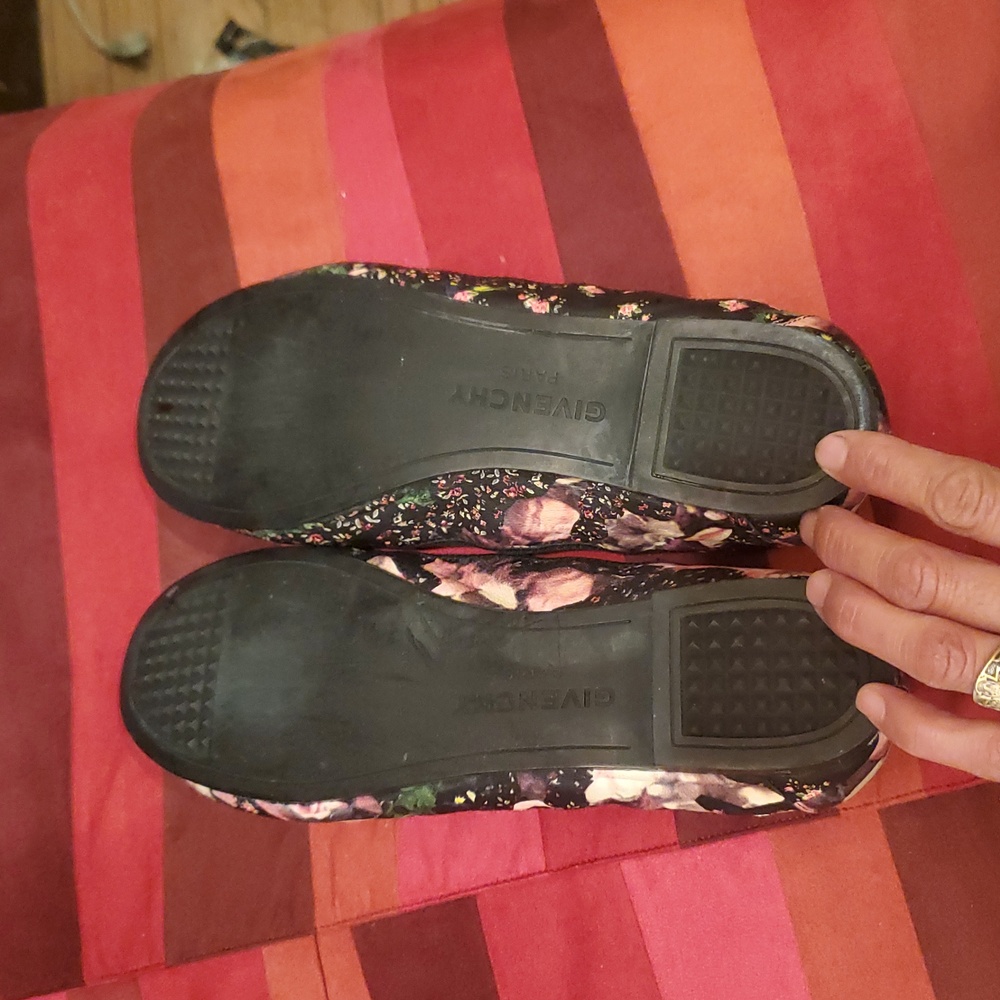 GIVENCHY FLATS SIZE 39 Floral - Black and Pink - Picture 4 of 10